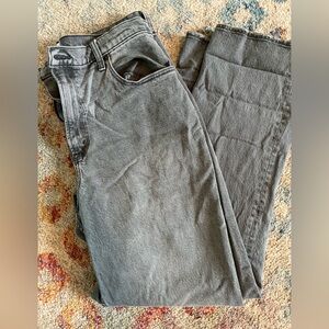 Abercrombie & Fitch 90’s Straight-Leg Ultra High Rise Jeans